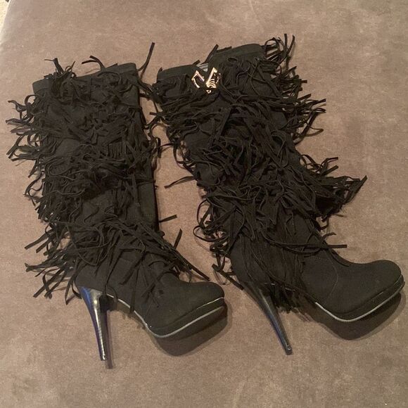 Women’s Black Fringed Tassel Faux Suede HighHeel KneeHigh Boot Size 41 (10.5 US) - Picture 3 of 14